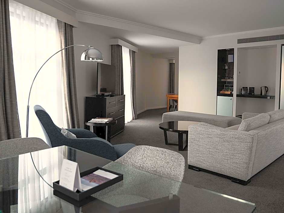 Sofitel Queenstown Hotel & Spa