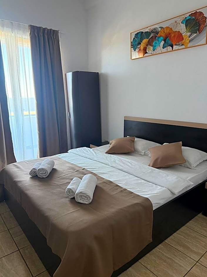 Hotel Cosmos