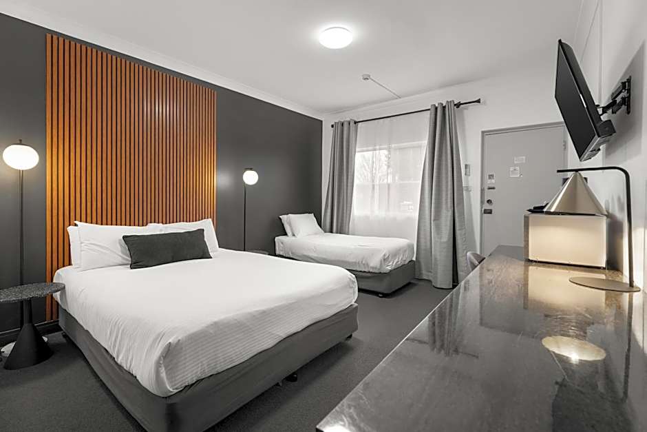 Echo Point Discovery Motel