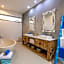 Ambermoon Villa 2