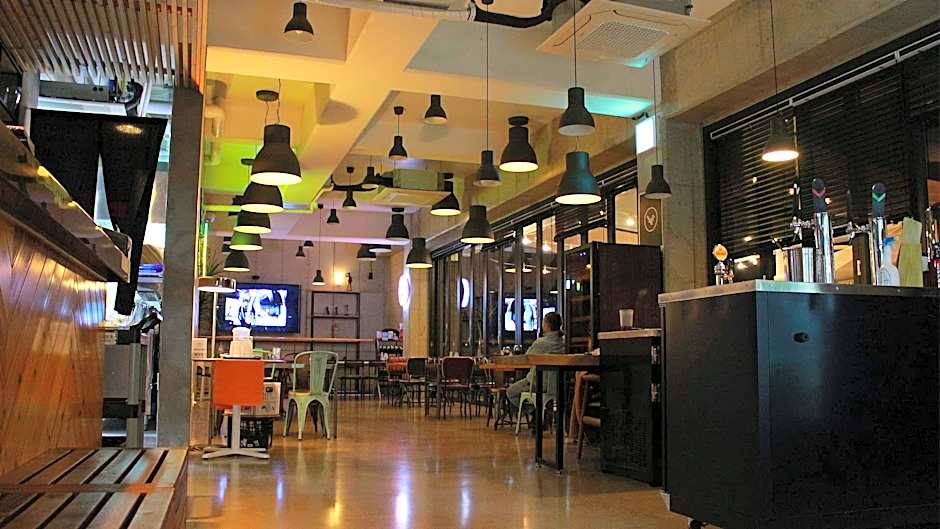 CNB Hotel COZYANDBOUTIQUE