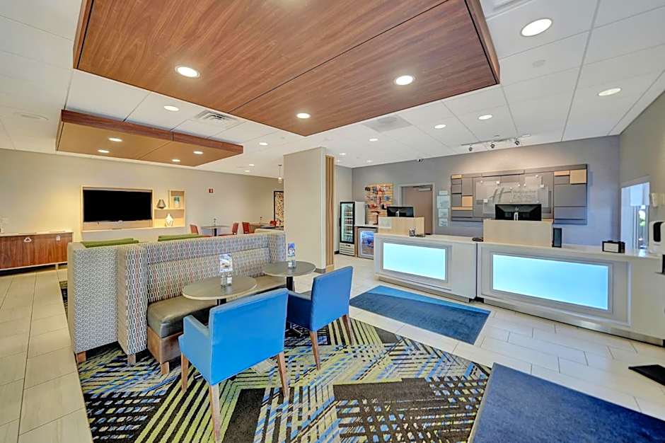Holiday Inn Express Hotel & Suites Beatrice By IHG