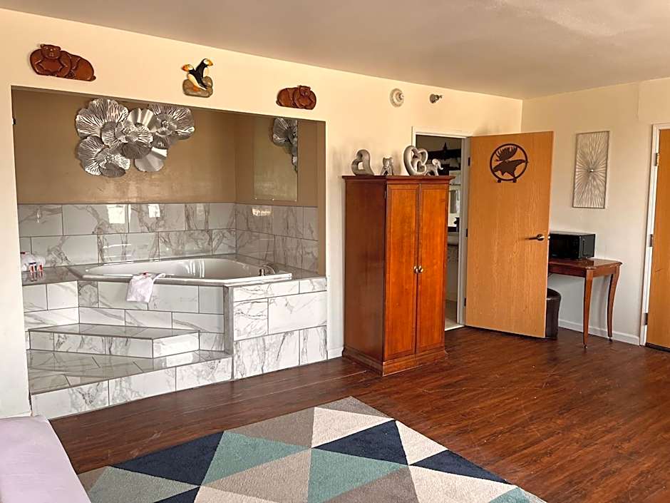 Ramada by Wyndham Anchorage