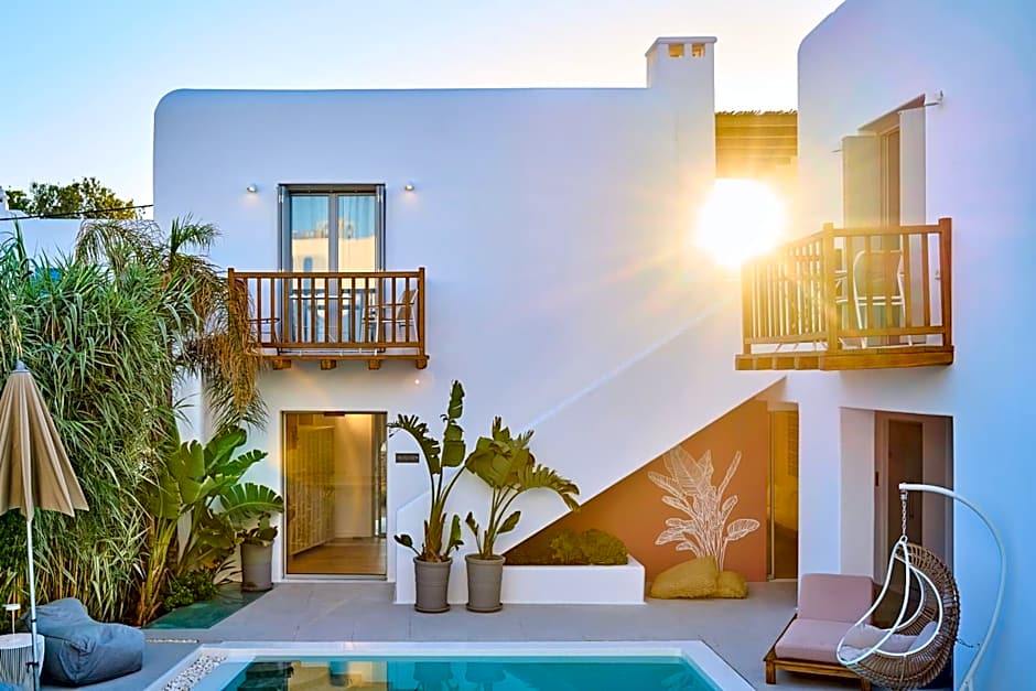 Adorno Beach Hotel and Suites