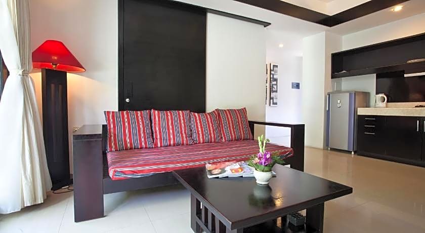 S'Cape Condotel