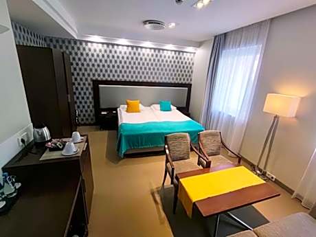 Double Room with Sofa Bed (2 Adults + 2 Children)