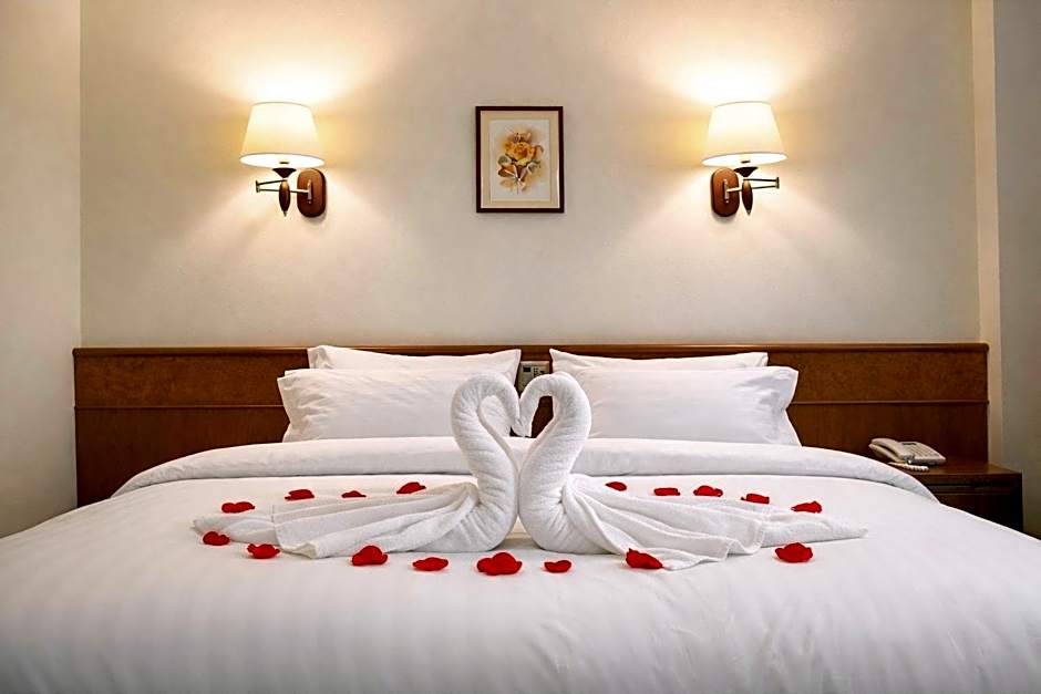 Kanchanaburi City Hotel