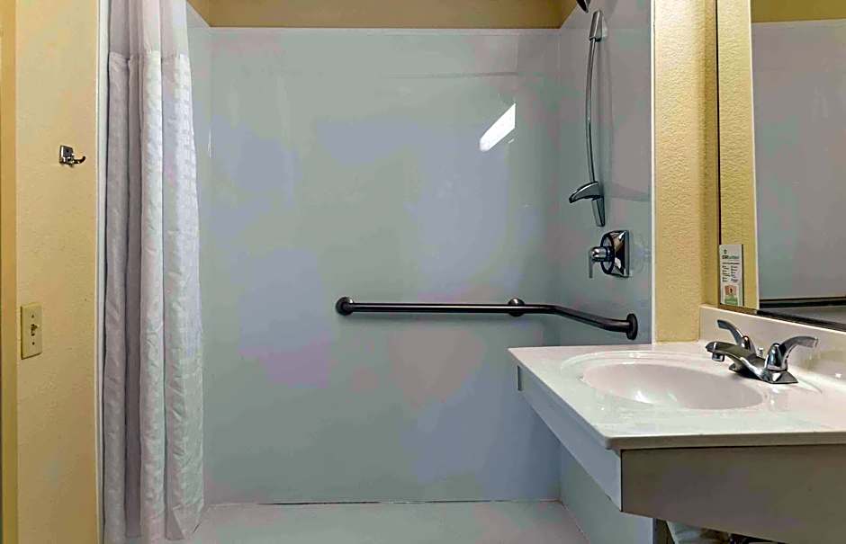 Extended Stay America Suites - Detroit - Novi - Haggerty Road
