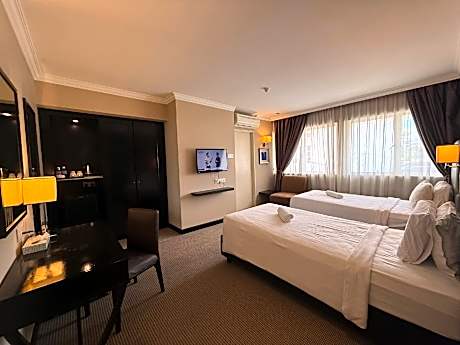 Deluxe Twin - 2 Single Beds