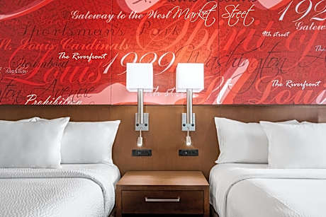 Junior Suite, Multiple Beds (2 Queen Beds and 1 Double Sofa Bed)