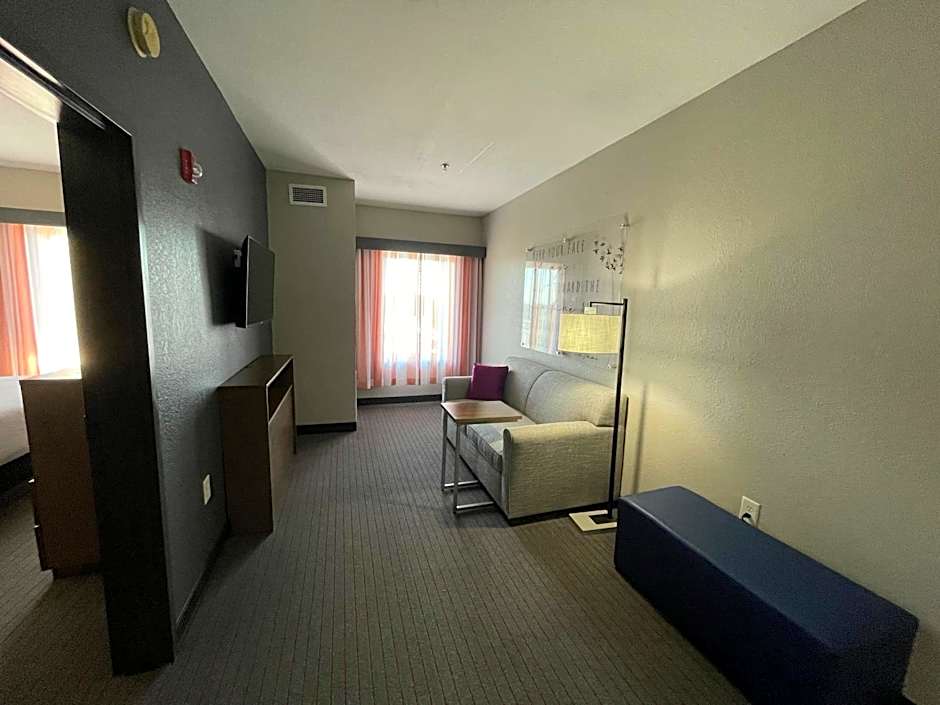 La Quinta Inn & Suites by Wyndham Augusta/Fort Eisenhower