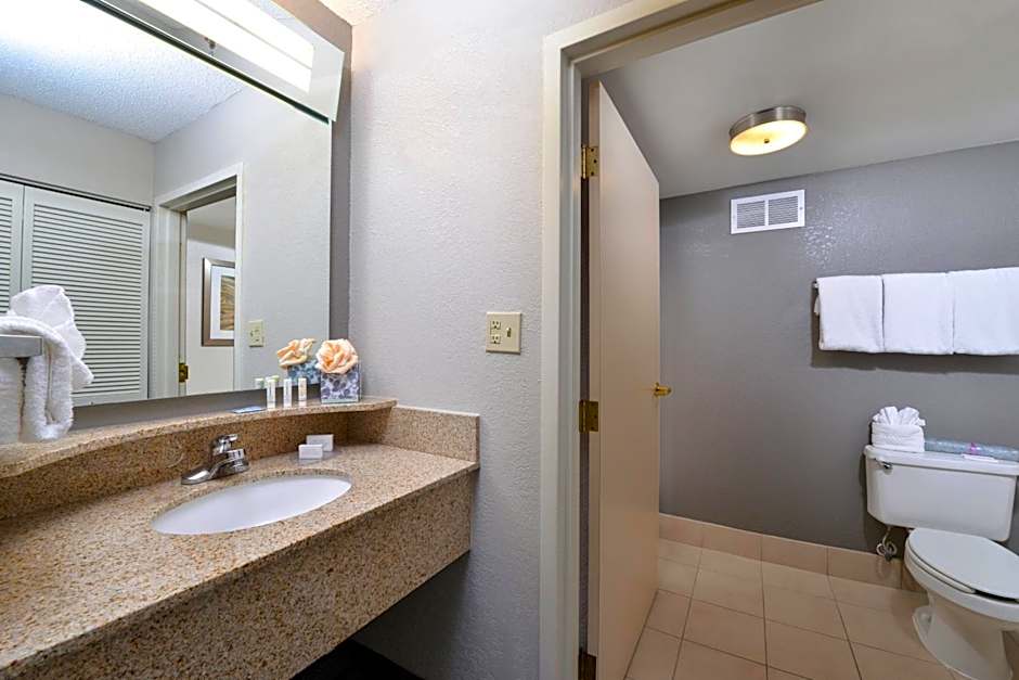 Courtyard by Marriott Charlotte Matthews