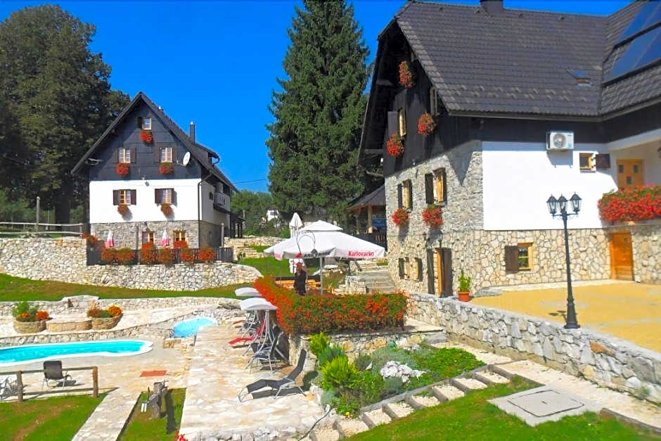 Plitvice Etno House