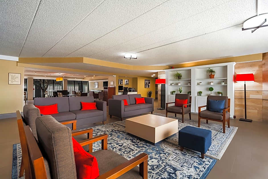 Wingate by Wyndham Lincoln Airport East