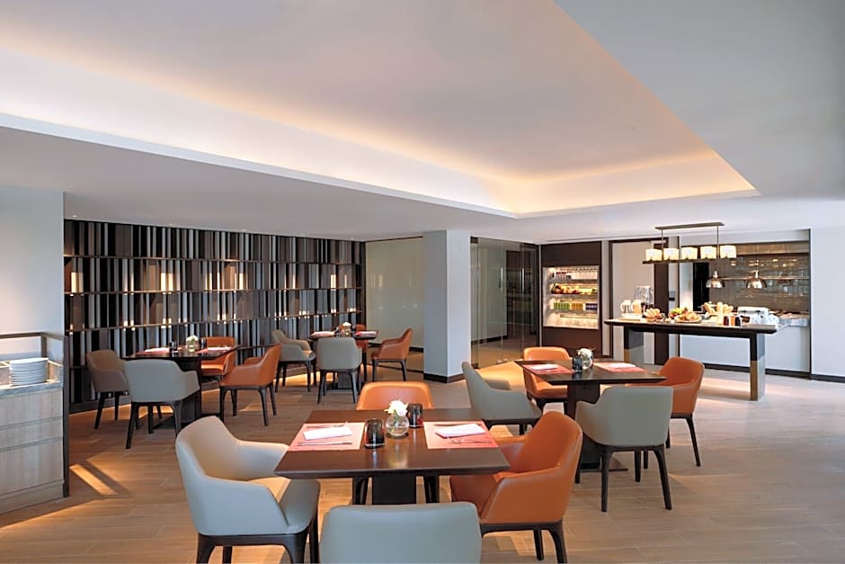 Bangkok, Sukhumvit 50 - Marriott Executive Apartments