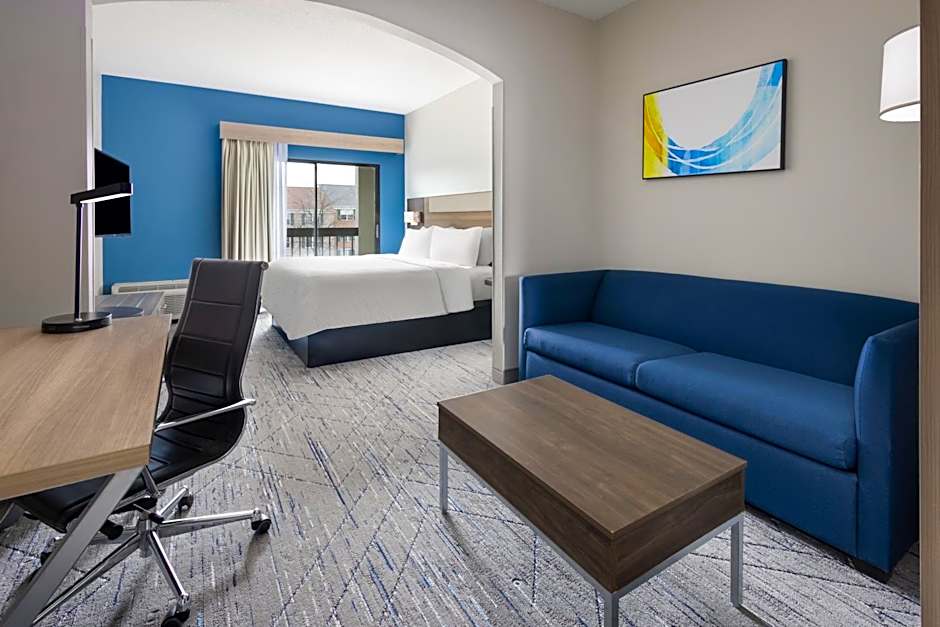 Holiday Inn Express & Suites Leesburg - Historic District by IHG