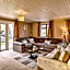 Herons Lake Retreat