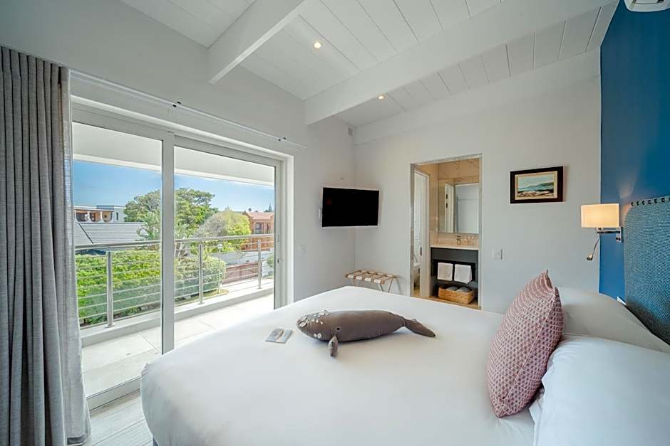 One Marine Drive Boutique Hotel & Spa by The Living Journey Collection