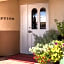 Piñon Court by La Fonda