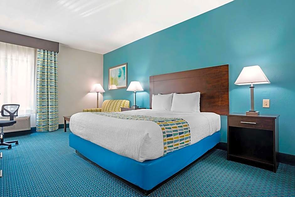 Best Western Plus Blue Angel Inn