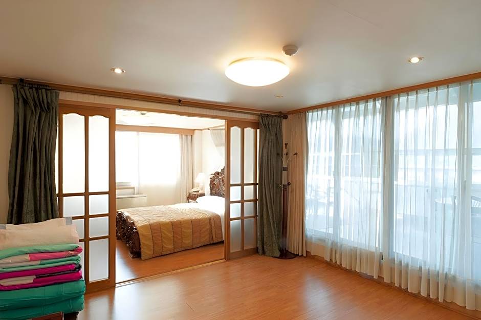 Danyang tourist hotel Edelweiss