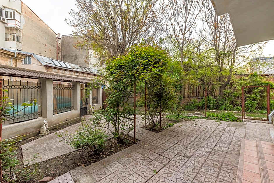 Bucharest City Center Suites