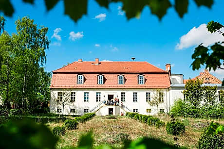 COCONAT-a workation retreat & Coworking