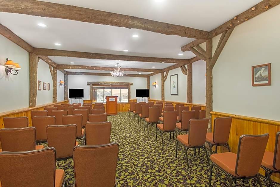 Crowne Plaza Lake Placid By IHG