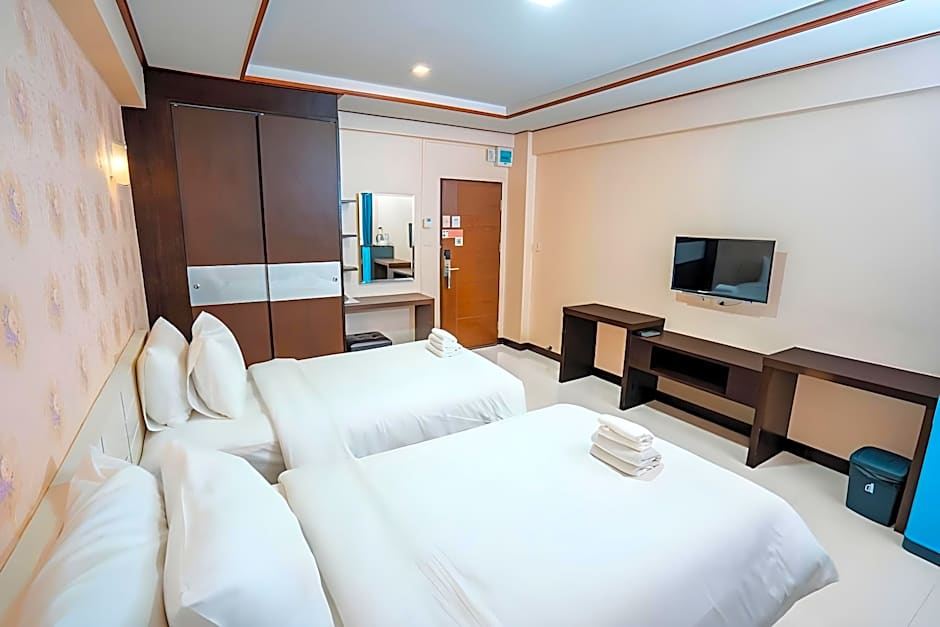 Blue Sky Residence Airport