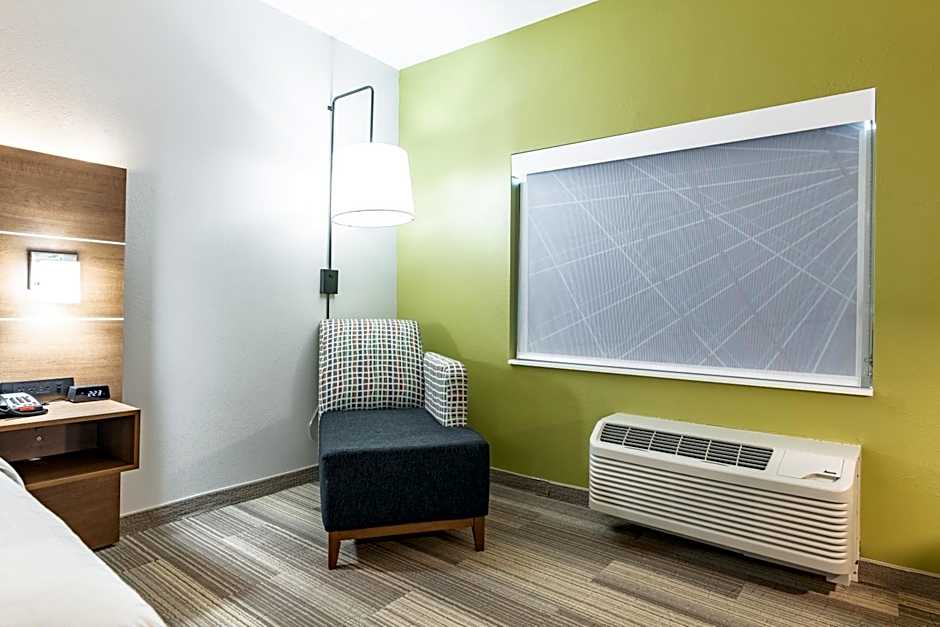 Holiday Inn Express And Suites Moundsville By IHG