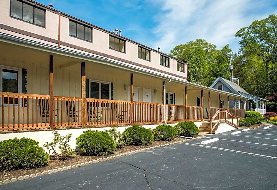 Boxwood Lodge Blowing Rock near Boone-University