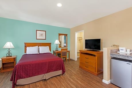 One-Bedroom Suite with Two Queen Beds - Non-Smoking