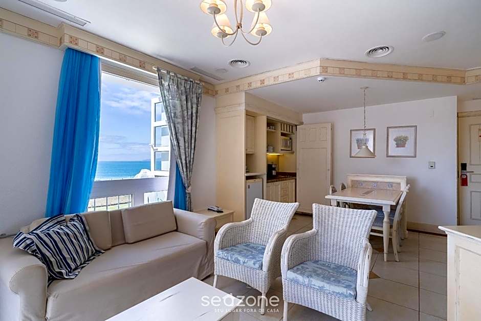 Beachfront Studios at IL Campanario Resort ILCTOP