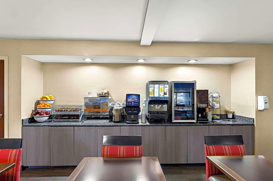 Comfort Inn White River Junction