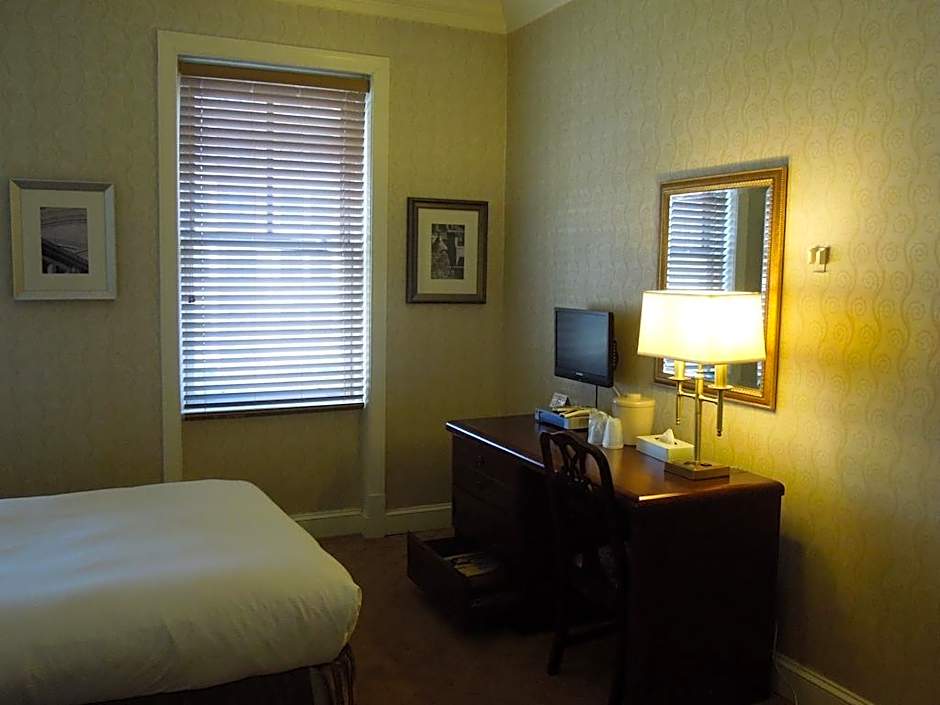 The Embassy Inn