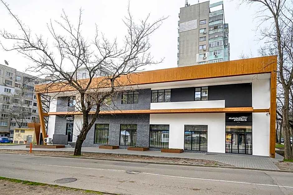 Хотел Добруджа