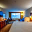 Holiday Inn Express & Suite Milroy - Reedsville By IHG