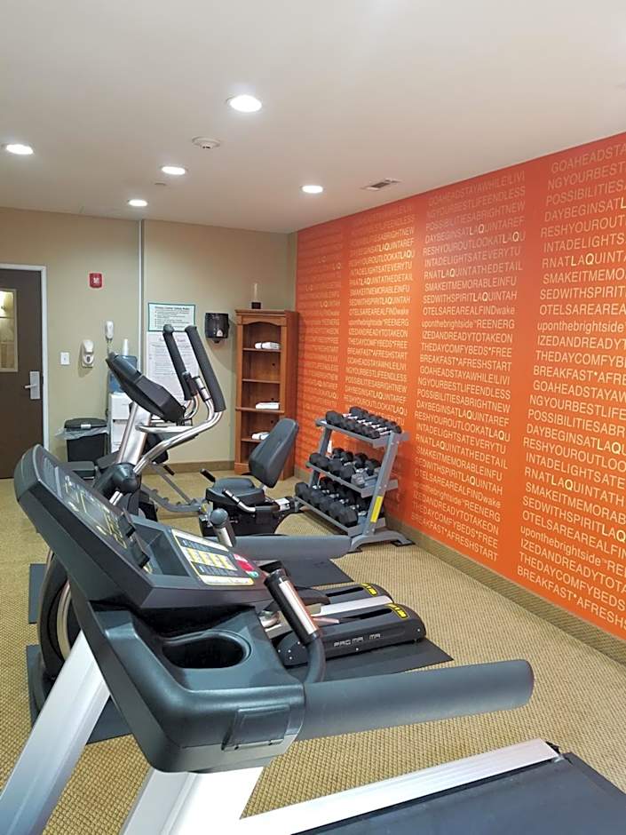 La Quinta Inn & Suites by Wyndham Union City