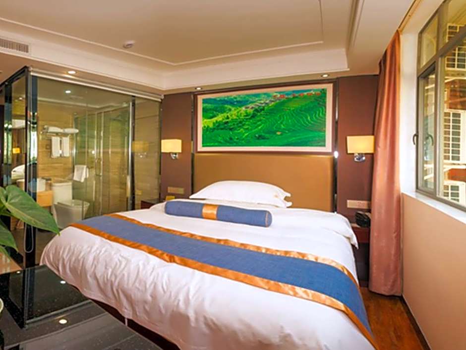 Yangshuo Guanyue Hotel