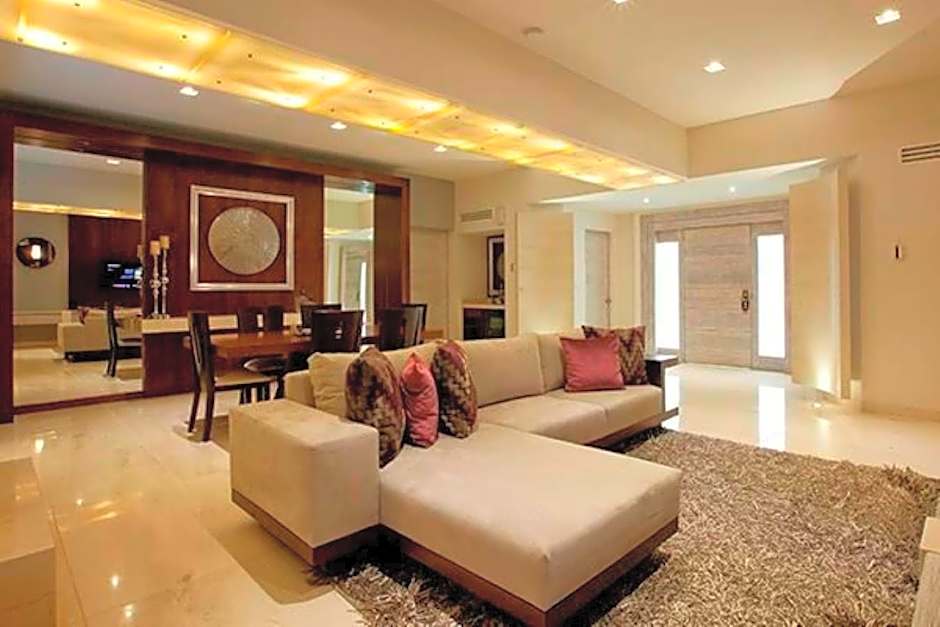 HS HOTSSON Hotel Leon