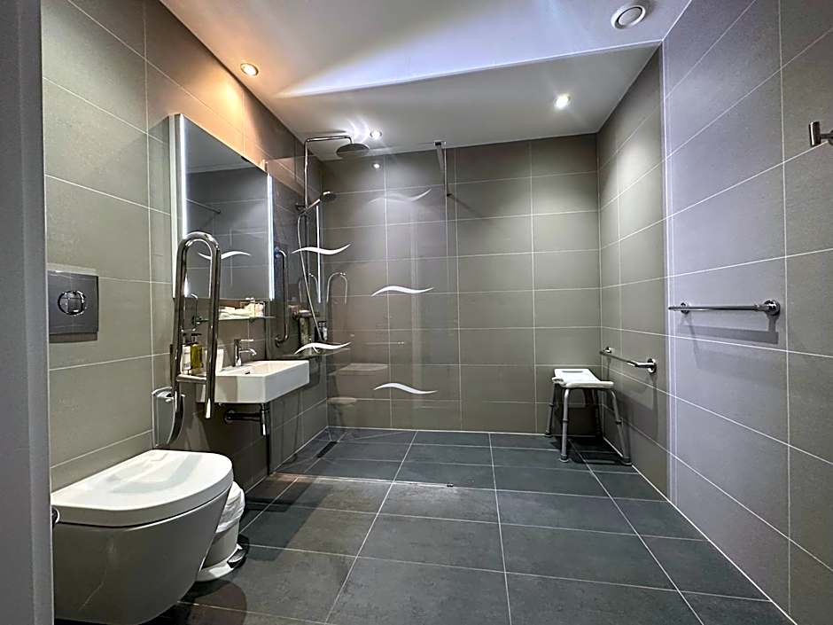 The Cliff Hotel & Spa