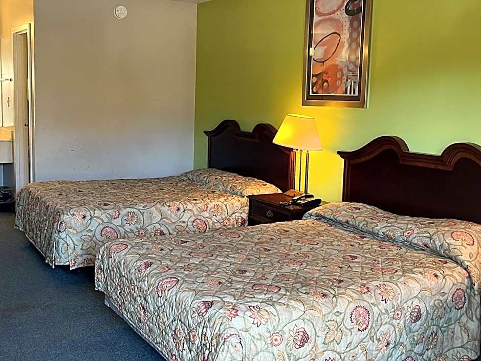 Motel 6 Bracey, VA I 85