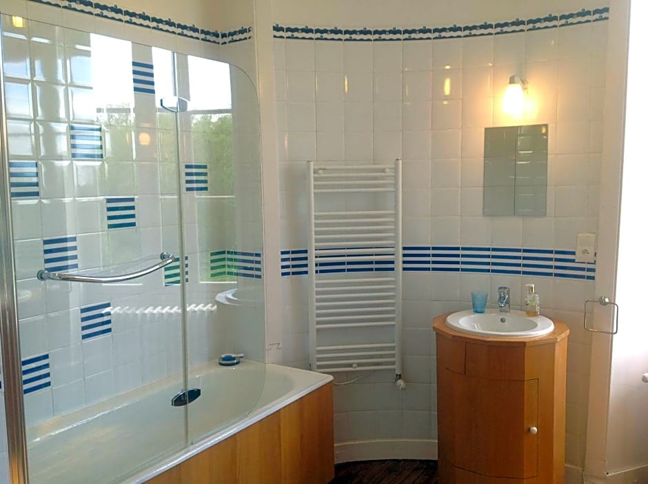 Château de La Ville-Huë