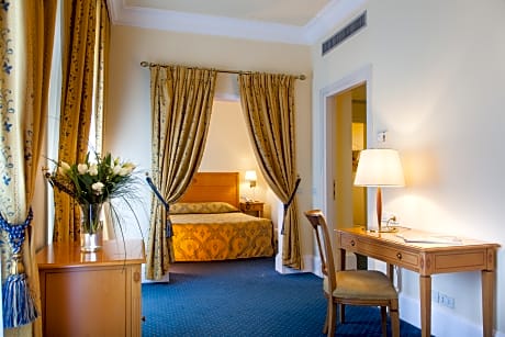 junior suite capacity 2