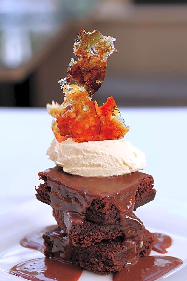 Alexandra Court Hotel