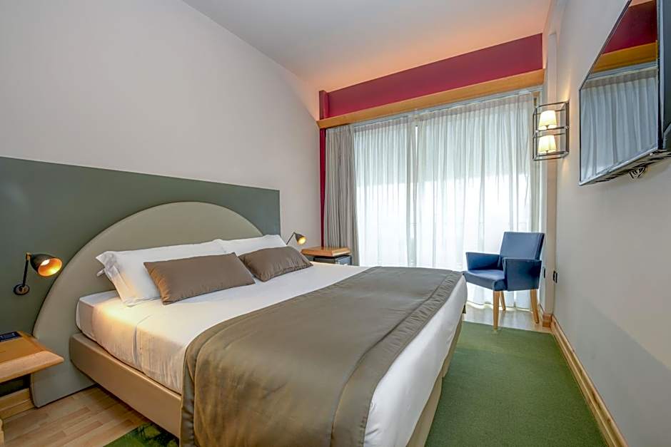 Hotel City