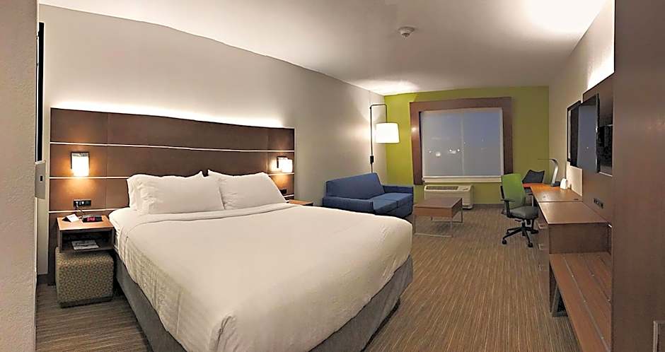 Holiday Inn Express & Suites Sterling By IHG