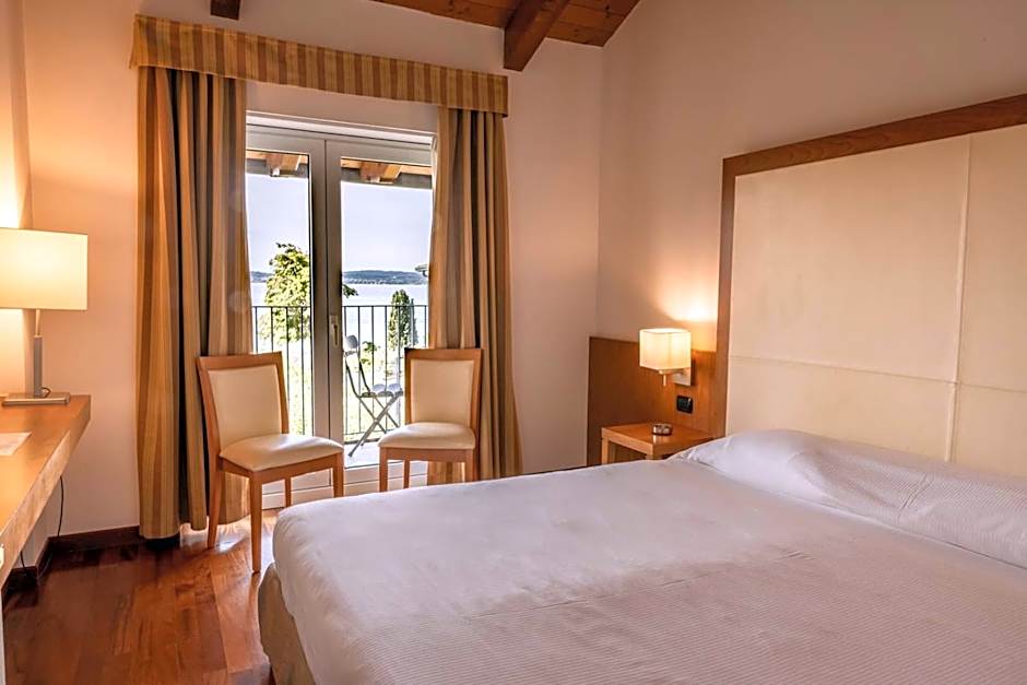 Hotel Mavino