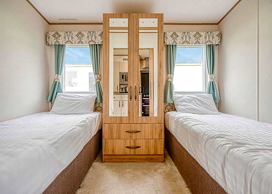 Meadow Lakes Holiday Park