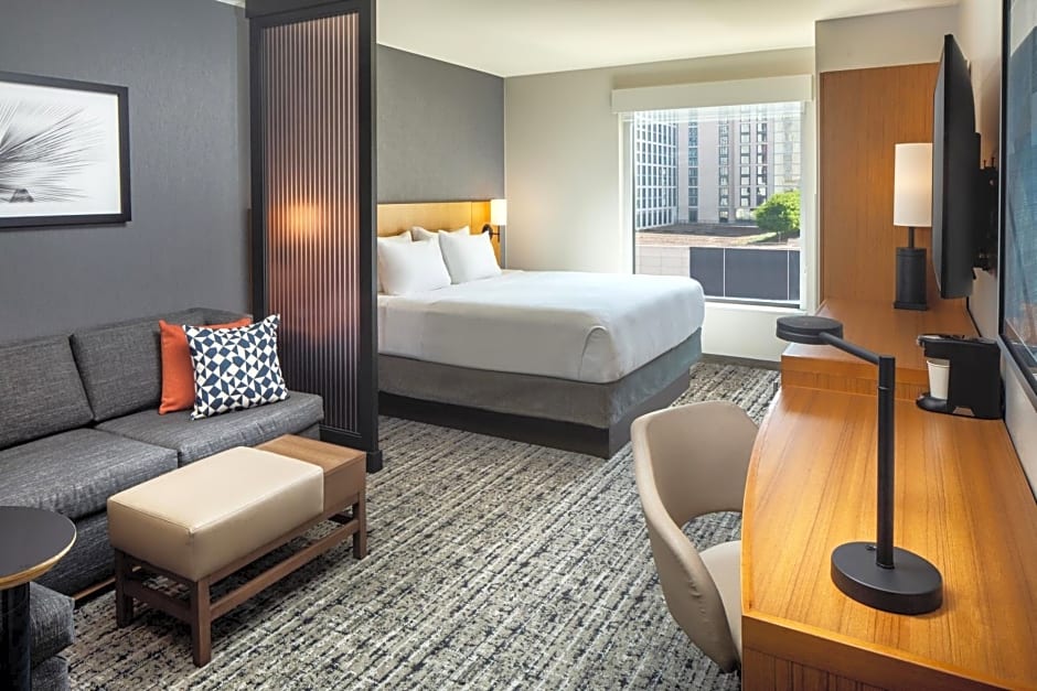 Hyatt Place Nashville Downtown
